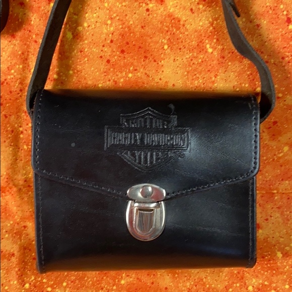 Harley-Davidson Handbags - Harley Davidson mini cross body black leather bag